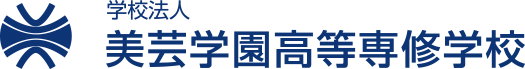 スクロール後のロゴ